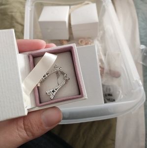 "Eiffel Tower" dangling Earrings